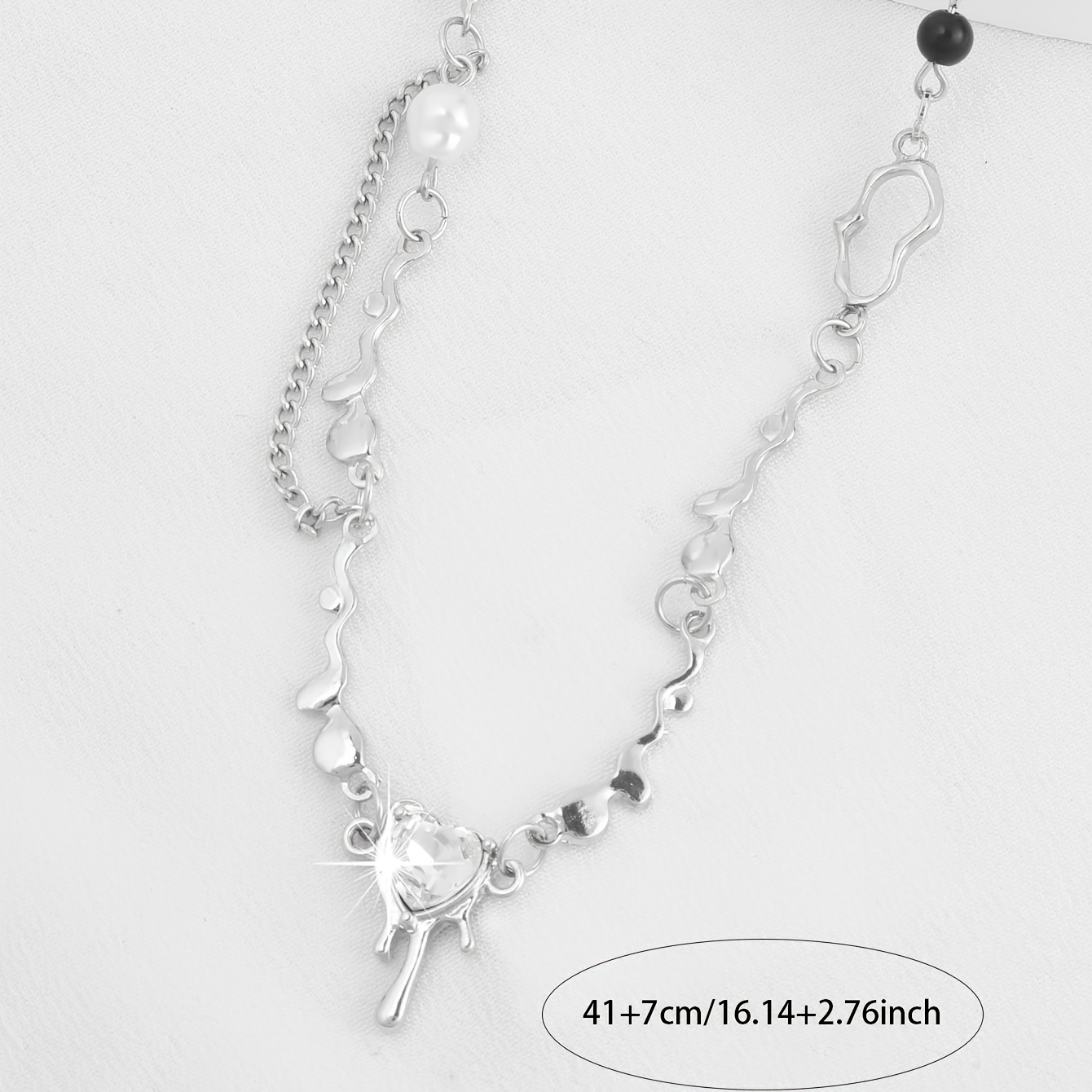 High-end Heart Necklace, Fashionable Lava Clavicle Chain